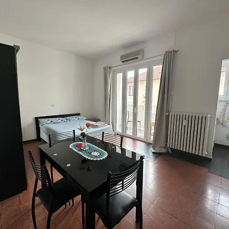 For Work And Leisure Apartment Milan