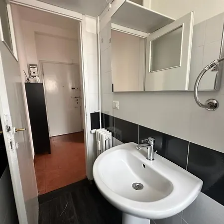For Work And Leisure Apartment Milan